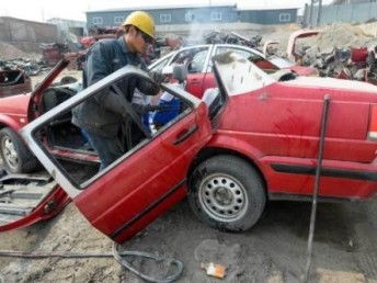 深圳報(bào)廢汽車(chē)地點(diǎn)、回收電話及舊機(jī)動(dòng)車(chē)處理指南